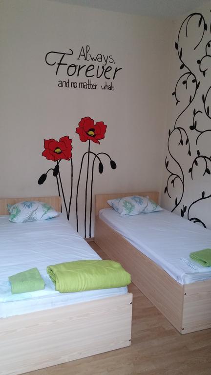 Cheap & Good Apartments Рига Экстерьер фото
